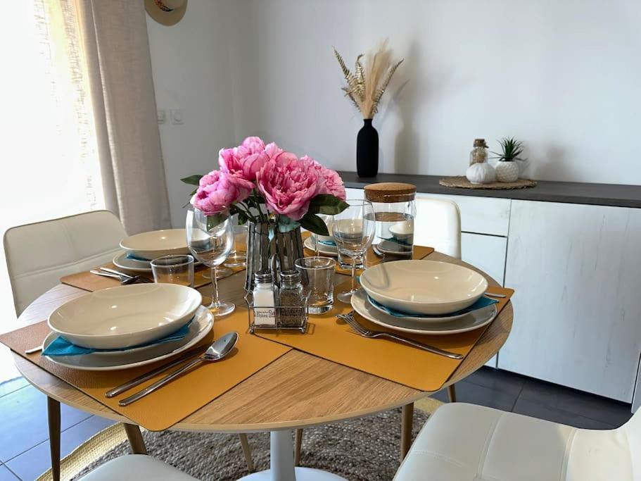 5 Min Des Plages - Appt 2 Chambres A Casa Bella リュクシアナ エクステリア 写真