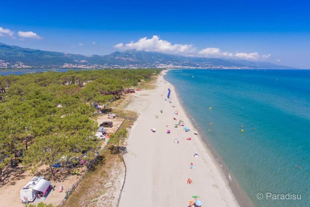 5 Min Des Plages - Appt 2 Chambres A Casa Bella リュクシアナ エクステリア 写真